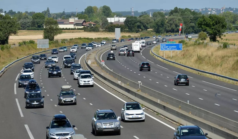 Attention aux nouvelles autoroutes sans barrière en France